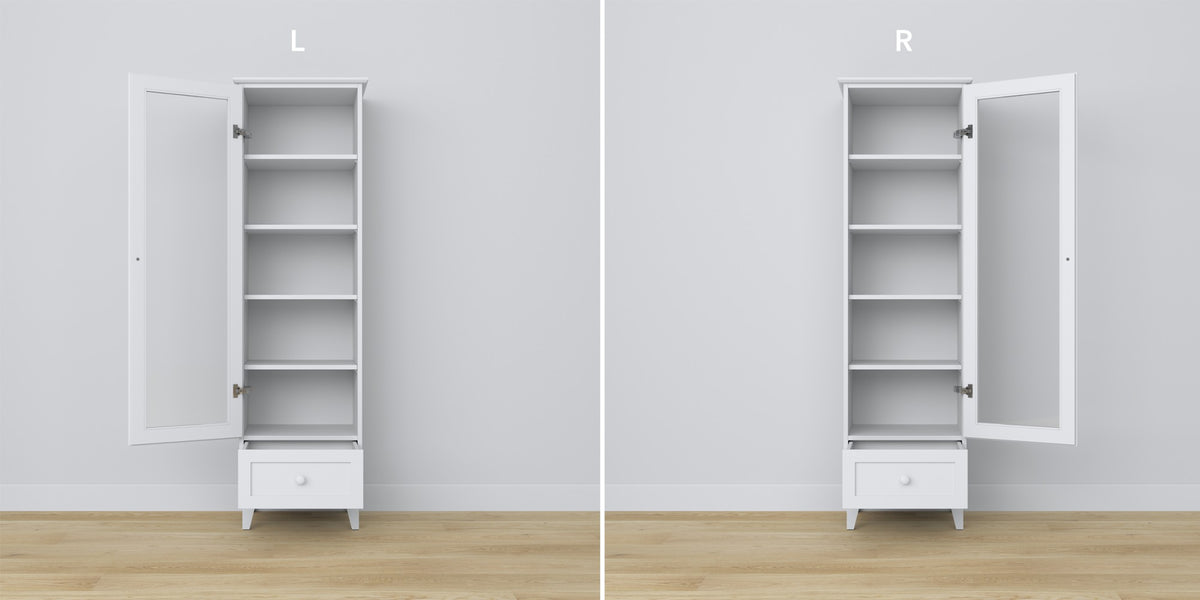 Vitrine 1S 57 Weiß – Scharniere der Glastüren, Holzoberfläche, Nahaufnahme