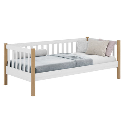 Drewniane łóżko sofa N03 biały / dąb naturalny – widok ogólny, lite drewno
